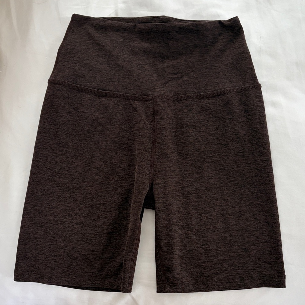 Beyond Yoga Space Dye Women's Brown High-Waisted Shorts